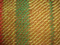 交織物 經(jīng)緯編布的定義、特點(diǎn)與市場(chǎng)銷售解析